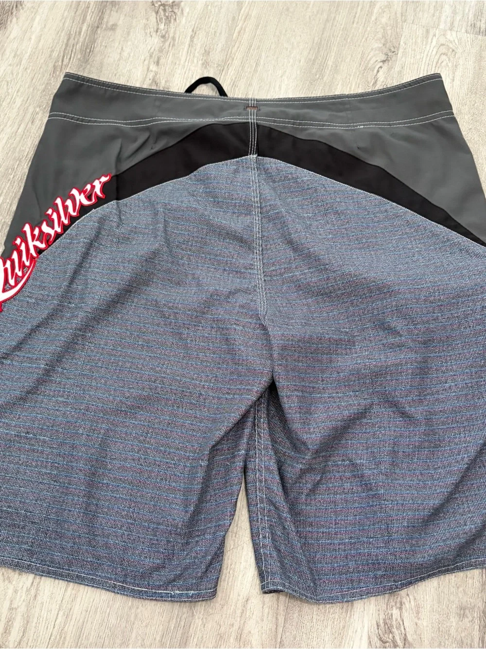 Vintage Y2K Quicksilver Board Shorts Swim Mens 38 White Red Grey Embroidered
